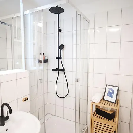 Neues Design-apartment, Altstadt, Business&ferien, Kueche, Netflix *