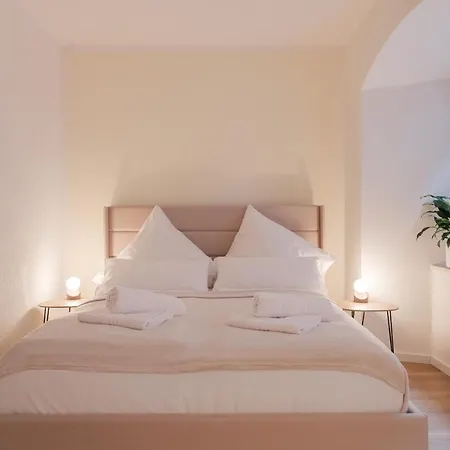 Neues Design-apartment, Altstadt, Business&ferien, Kueche, Netflix