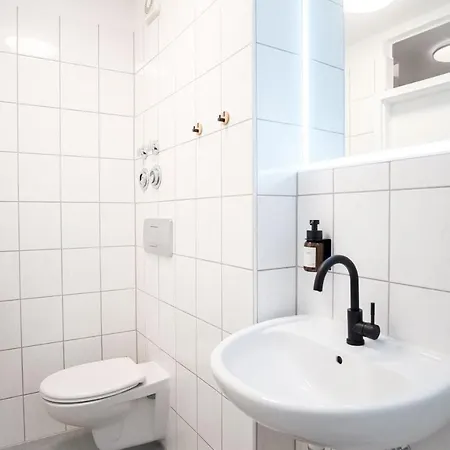 Neues Design-apartment, Altstadt, Business&ferien, Kueche, Netflix Apartment *
