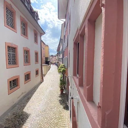 Neues Design-apartment, Altstadt, Business&ferien, Kueche, Netflix 아파트 *